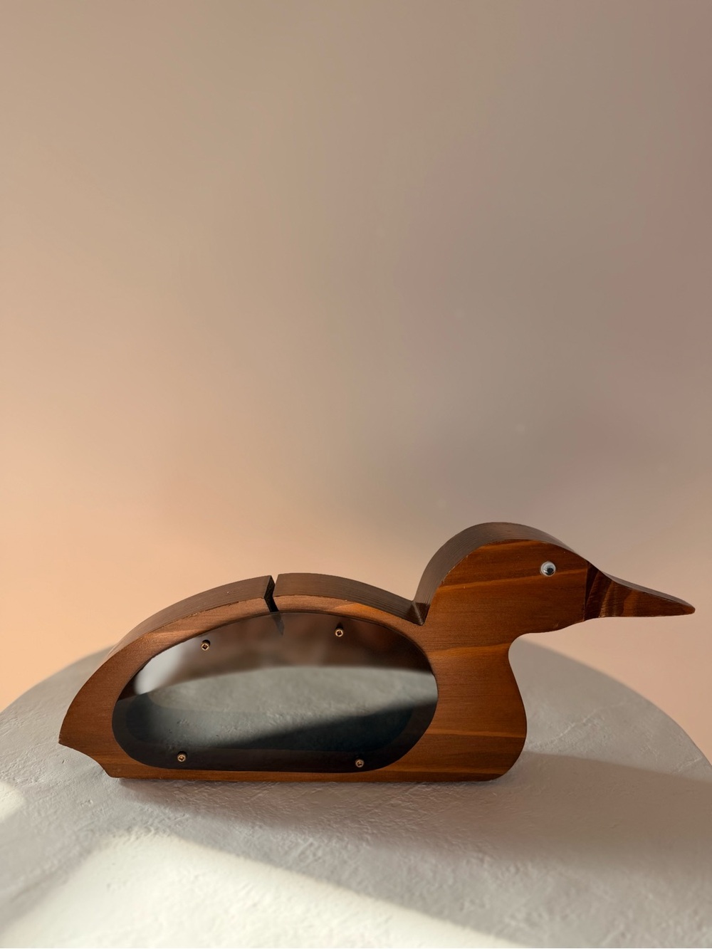 VINTAGE HANDCRAFTED WOODEN LOON PIGGY BANK COTTAGE-CORE MID-CENTURY CABIN-CORE - Picture 8 of 10